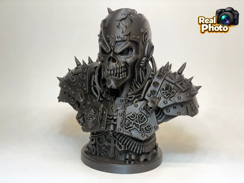 BUSTO EDDIE IRON MAIDEN M1